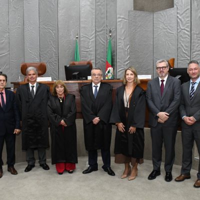 O TRE-RS empossou nesta segunda-feira a juiza Fernanda Ajnhorn como desembargadora eleitoral e ao juiz Ricardo Bernd como desembargador eleitoral substituto